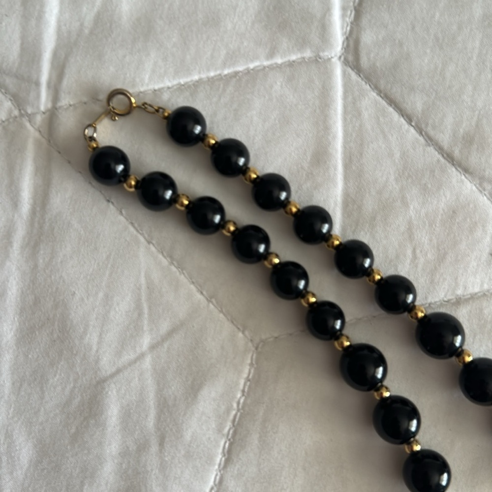 Vintage Beaded Necklace - Picture 4 of 4